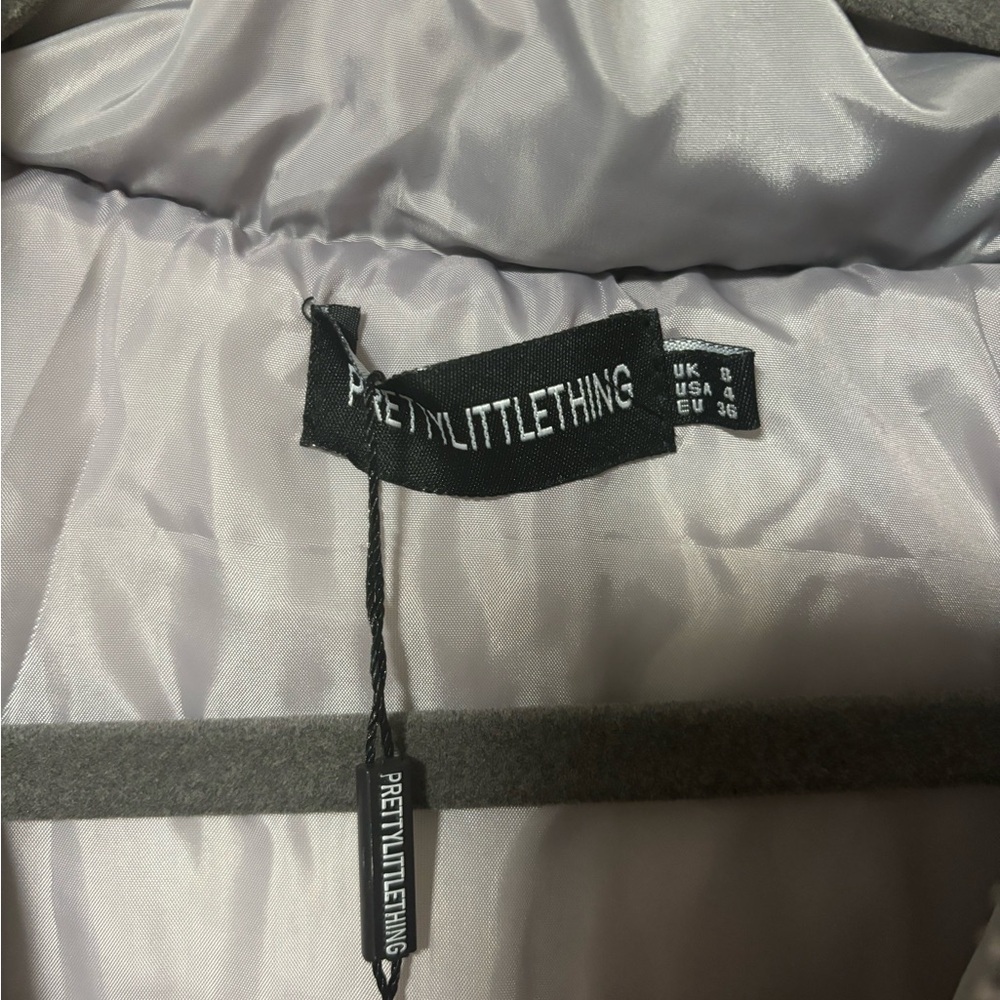 Pretty Little Thing Gray Puffer - Picture 5 of 5